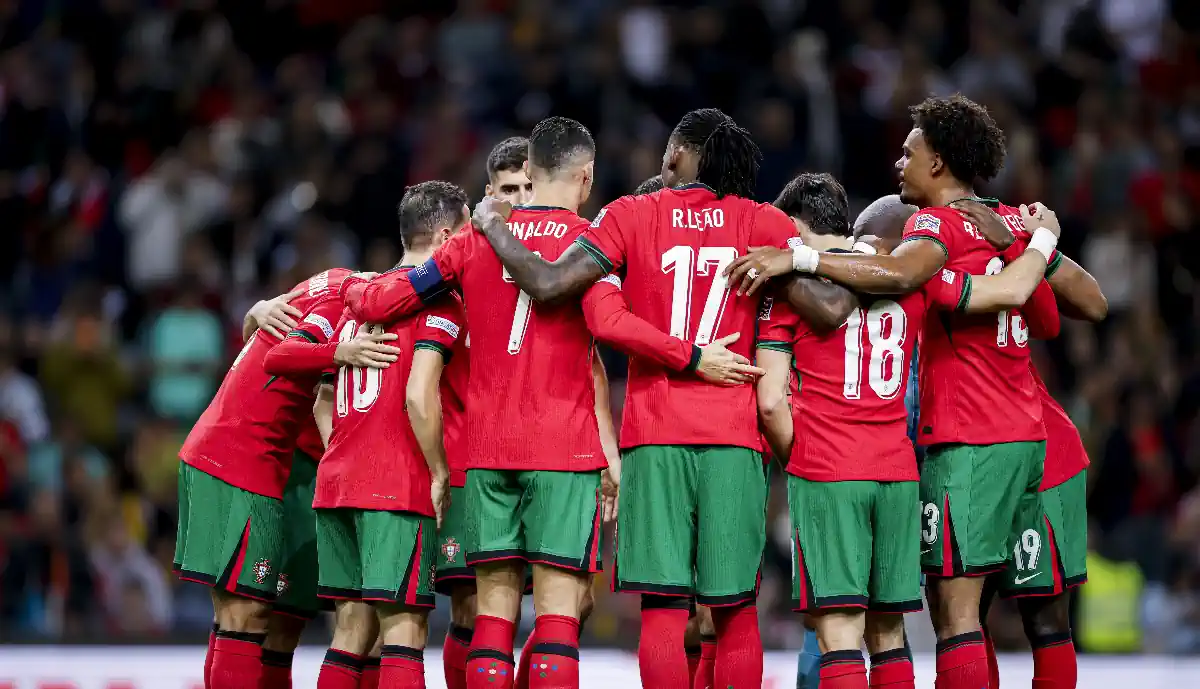 Seleção Nacional goleou a Polónia e contou com António Silva a titular