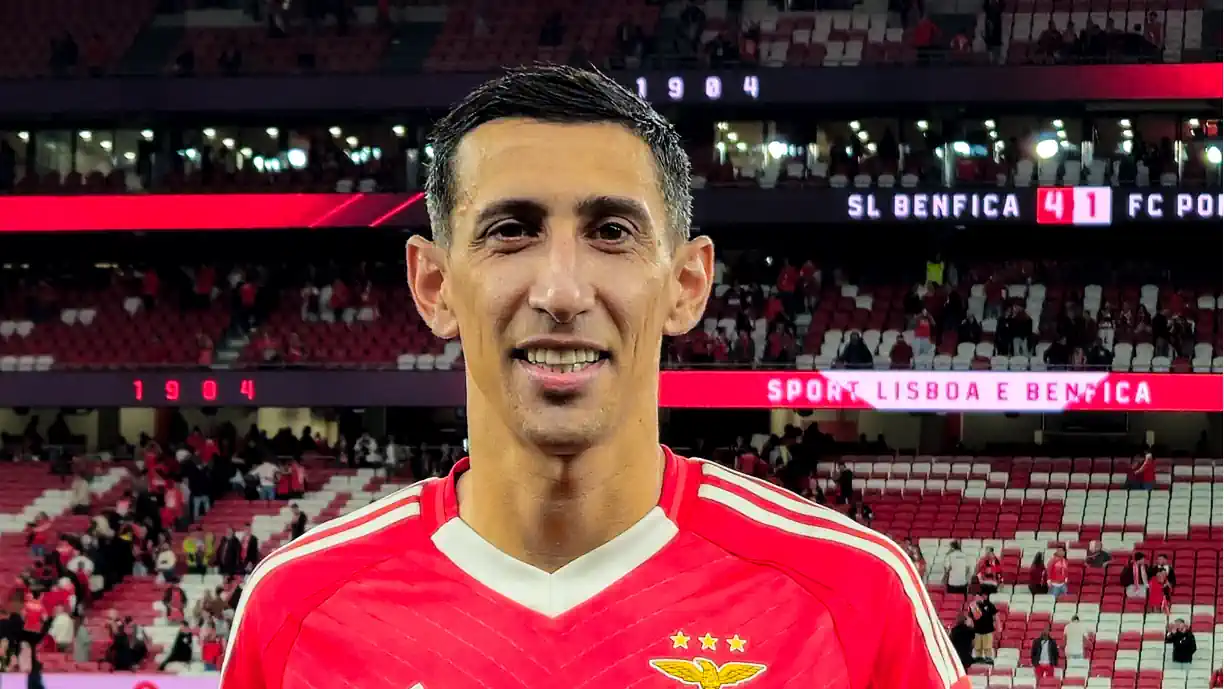 Após goleada ao Porto, Di María deixa pedido aos adeptos do Benfica: "Somos mais fortes"