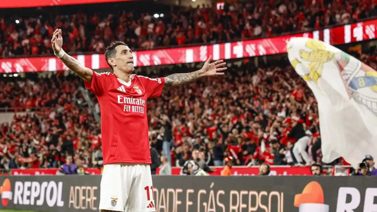 Exclusivo Glorioso 1904 - Di María, recorde-se, regressou ao Benfica  na passada temporada, tendo renovado contrato por mais uma época