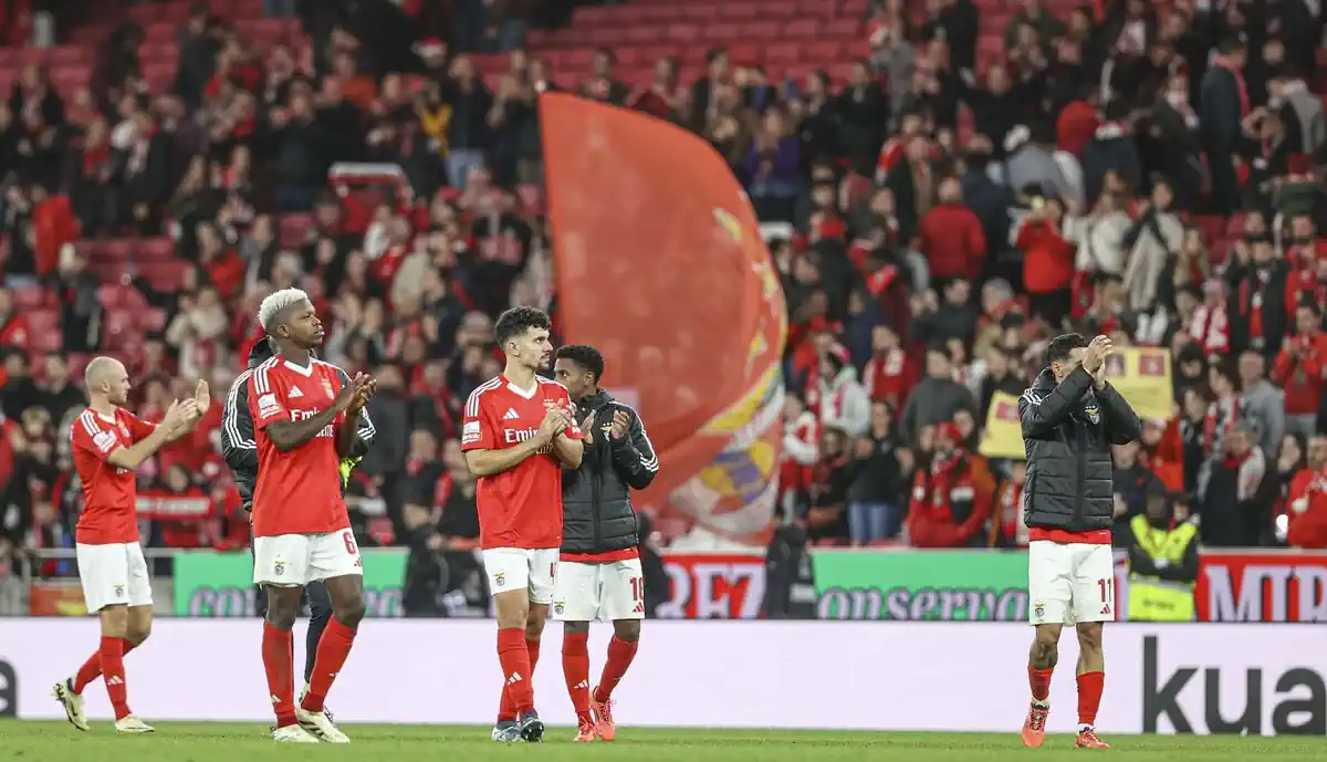 Atleta, que ficou em branco no Benfica -  V. Guimarães, reage: "Dar uma..."