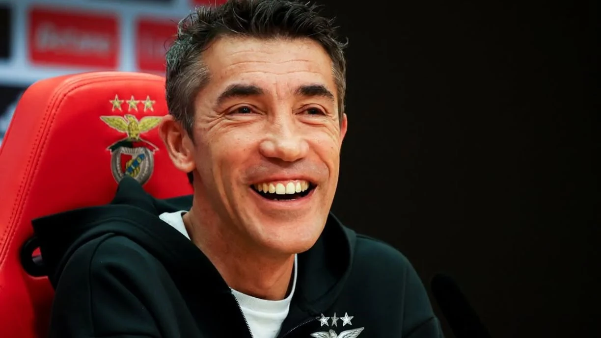 Bruno Lage volta a superar concorrência e conquista prémio no Benfica