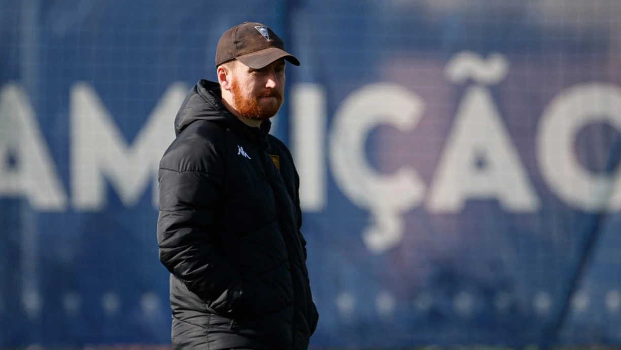 Ian Cathro deixou aviso ao Benfica na antevisão