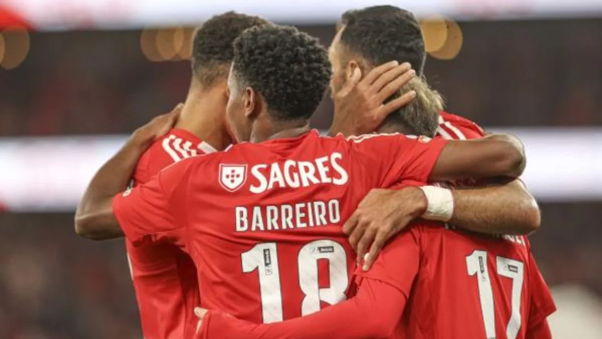 Benfica sem estatutos: Eis o onze provável para a receção ao Estoril