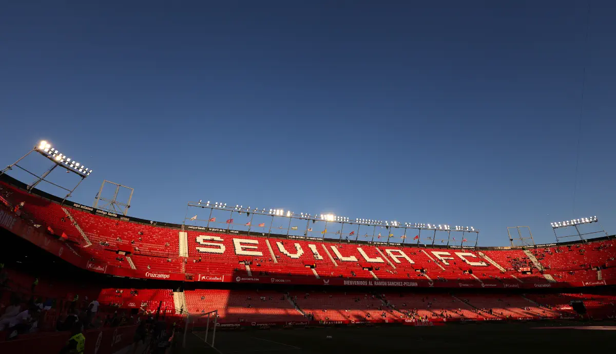 Extra Benfica: Casa de jogador do Sevilha é assaltada e namorada expõe situação