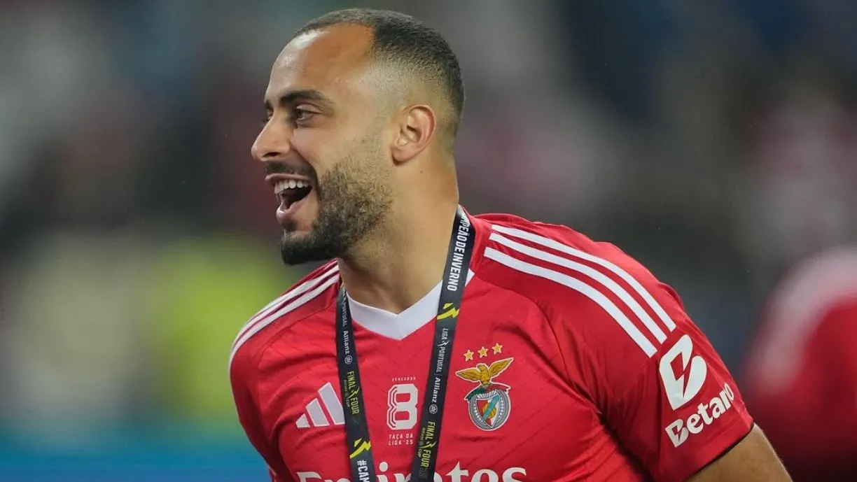 Arthur Cabral pode sair do Benfica em janeiro, com uma condição