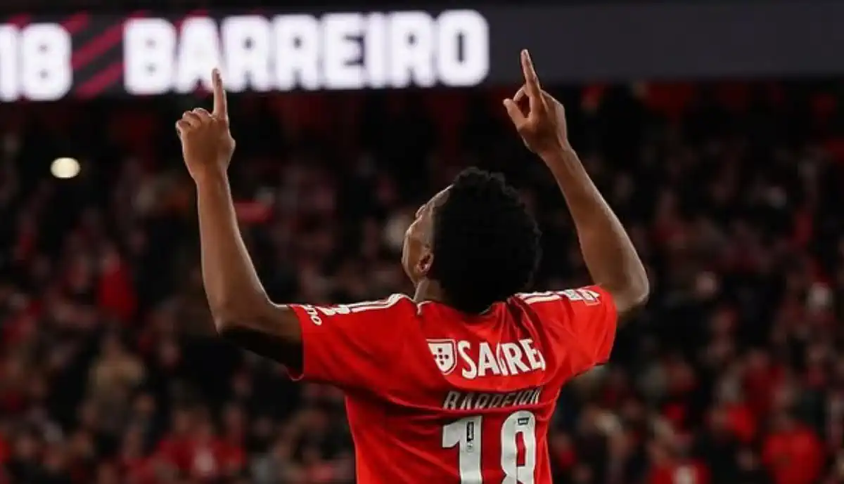 Leandro Barreiro recebe mensagem de parabéns de antigo jogador do Benfica