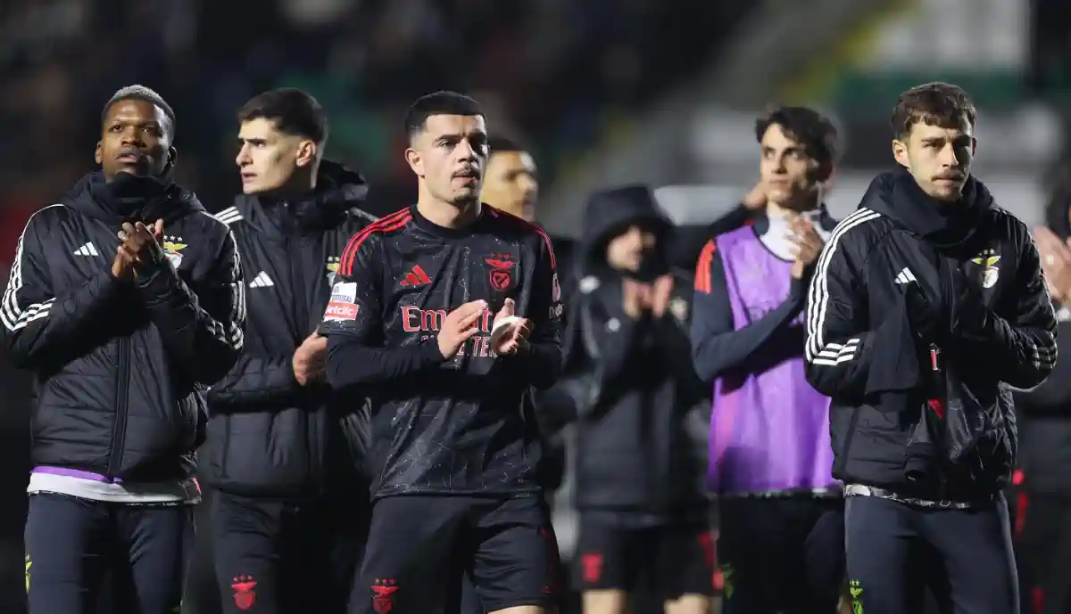 Bomba! Defesa quase deixou o Benfica por empréstimo... e não foi António Silva