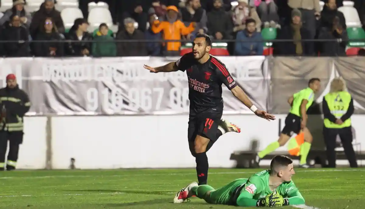 Super Pavlidis! Avançado do Benfica 'renasce das cinzas' e números falam por si