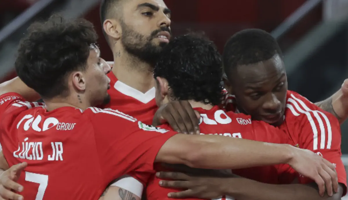 Numa partida em que Afonso Jesus foi estrela, o Benfica dá reviravolta no marcador e segue em frente na Taça da Liga