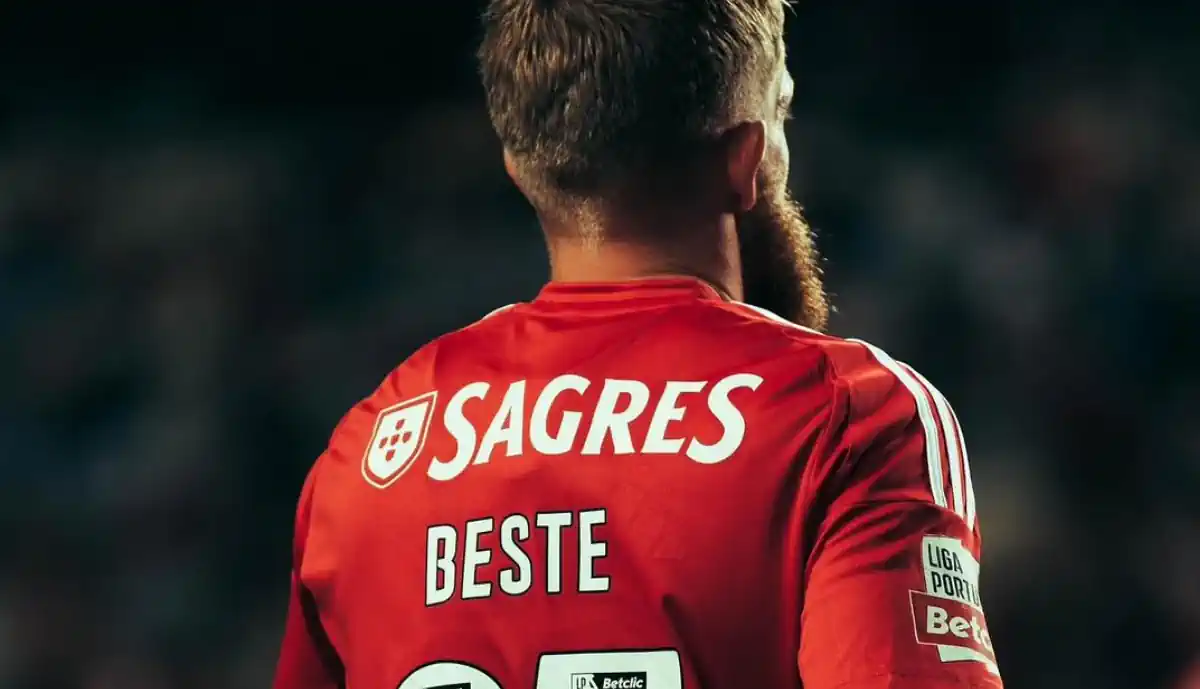 Beste já reagiu à saída do Benfica: "Está na minha natureza..."