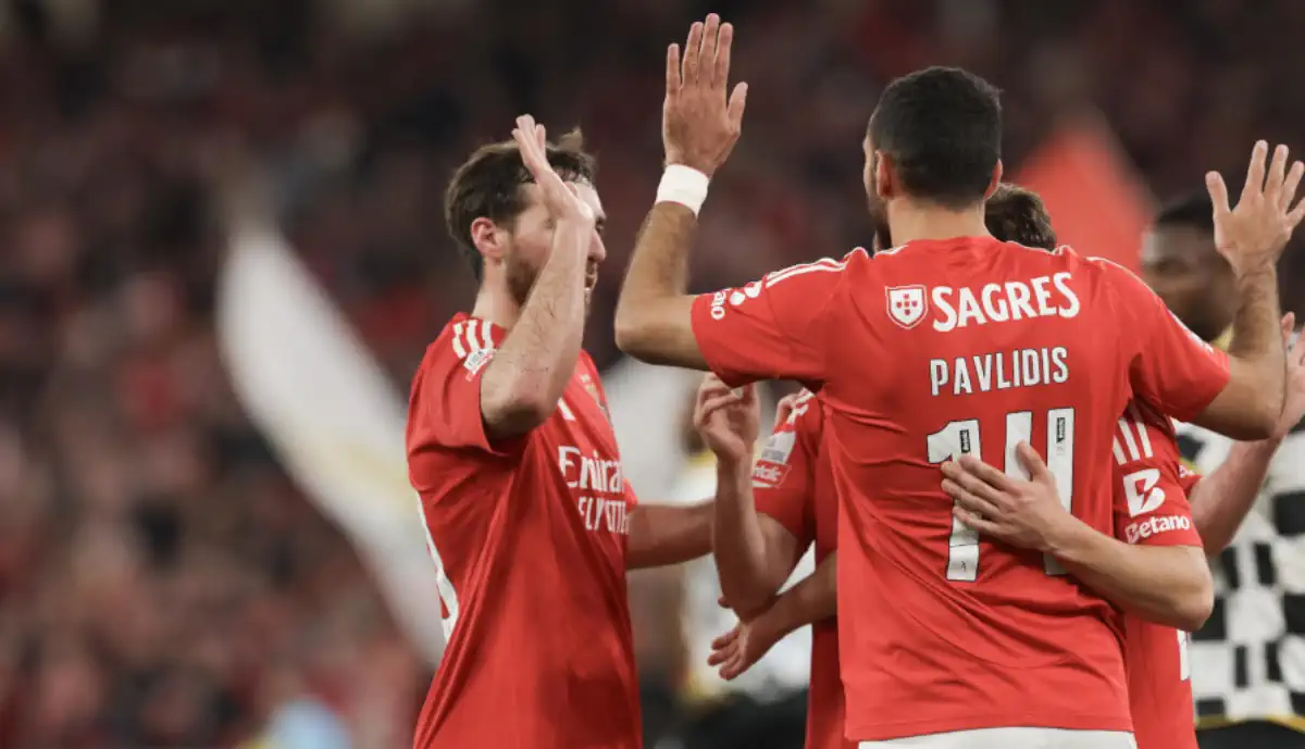  Benfica recebeu o Boavista, tendo vencido por três bolas a zero, no Estádio da Luz, na 23.ª jornada do Campeonato Nacional