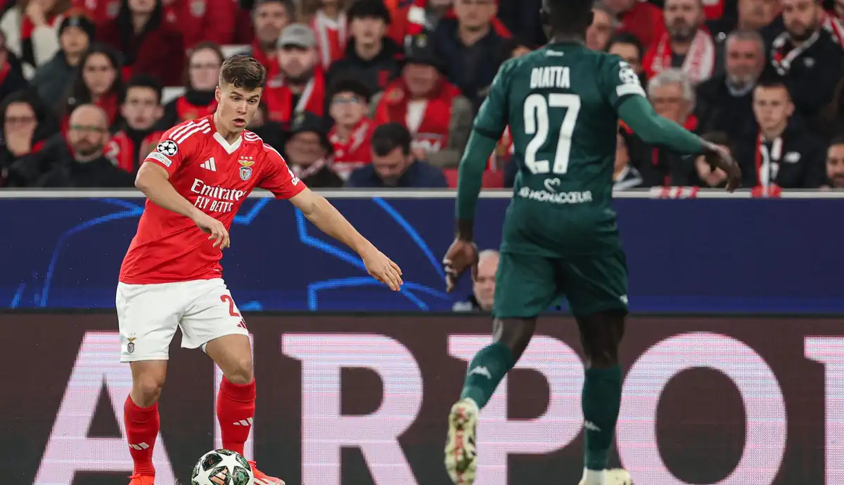 Samuel Dahl foi um dos rostos do Benfica a falar sobre a vitória sobre o Monaco, a valer para a Liga dos Campeões