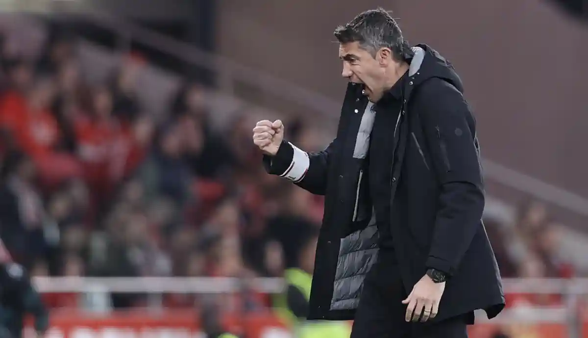 Bruno Lage não apostou em futebolista no jogo entre o Rio Ave e o Benfica, em Vila do Conde, e agora craque recebe elogios