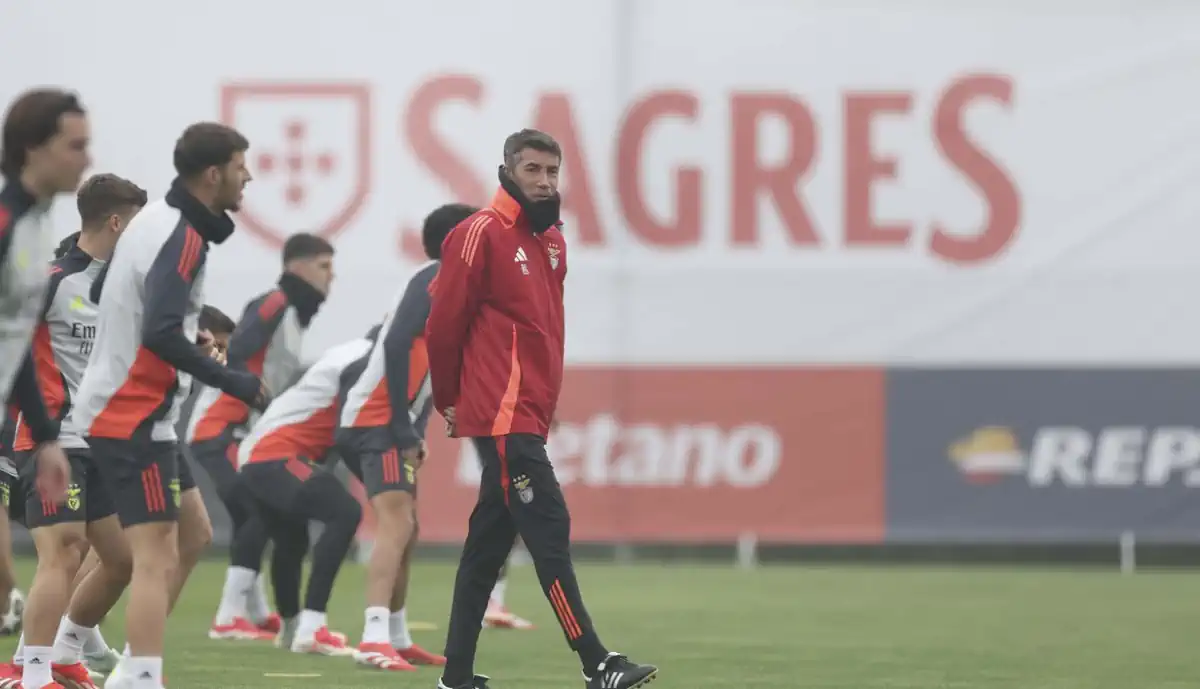 E esta? Bruno Lage 'perde' titulares do Benfica... para nada