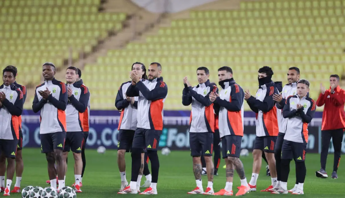 Sport Lisboa e Benfica volta a entrar em campo este domingo, 16 de março, para medir forças com o Rio Ave, em nova ronda da Liga Portugal Betclic