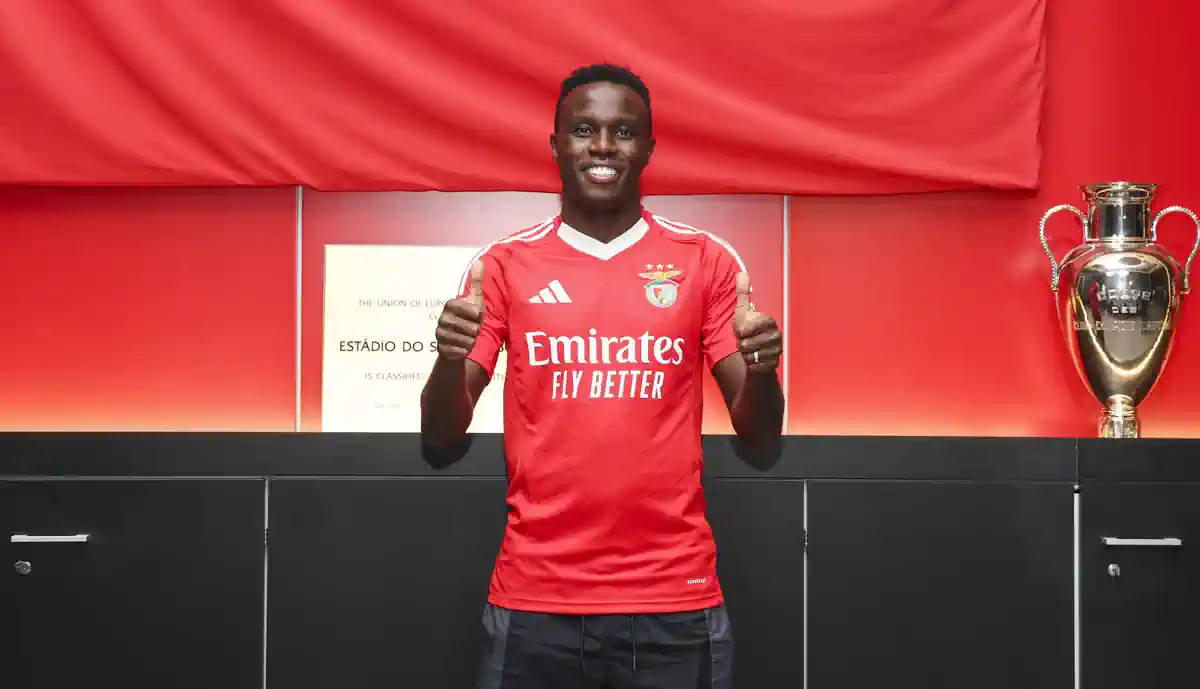 Bruma já foi oficializado no Benfica e prestou as primeiras declarações como o novo reforço de Bruno Lage