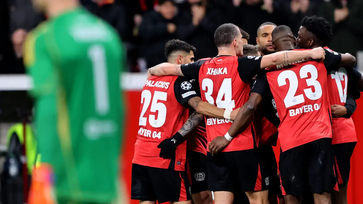 Grimaldo pode dizer adeus ao seu parceiro já no fim da temporada, visto que o jogador deve sair do Leverkusen e rumar a Premier League