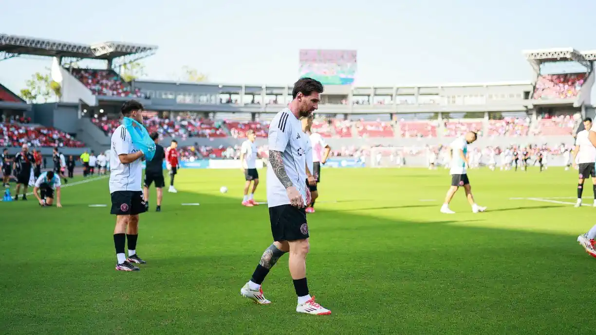 Lionel Messi pode ver o atleta do Sport Lisboa e Benfica rumar à MLS ainda neste mercado, confirmando o Exclusivo Glorioso 1904