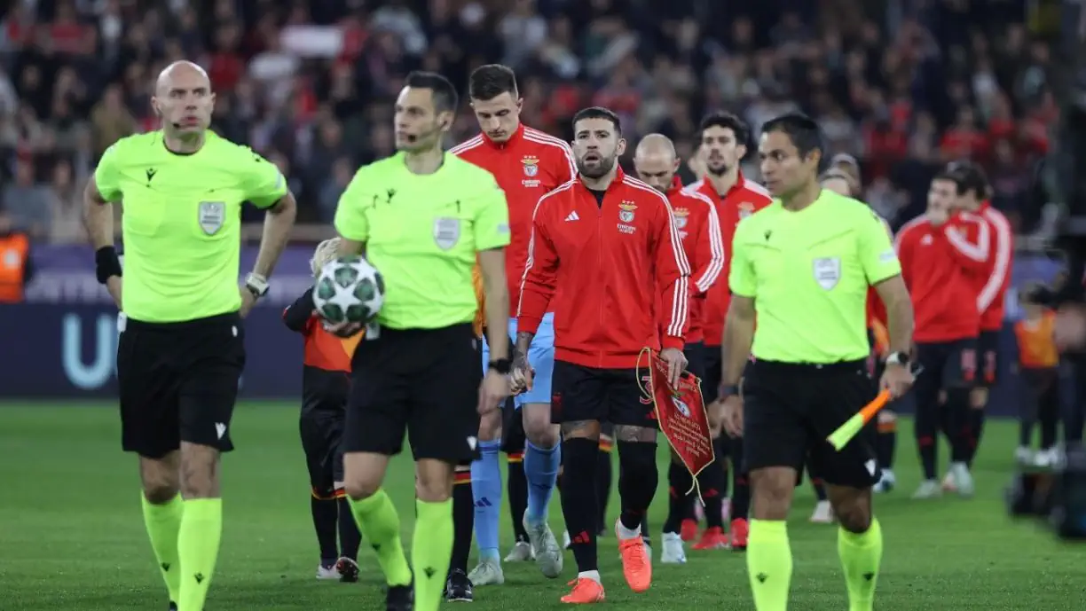 Benfica venceu o Monaco, no embate da primeira mão do play-off de acesso aos oitavos de final da UEFA Champions League