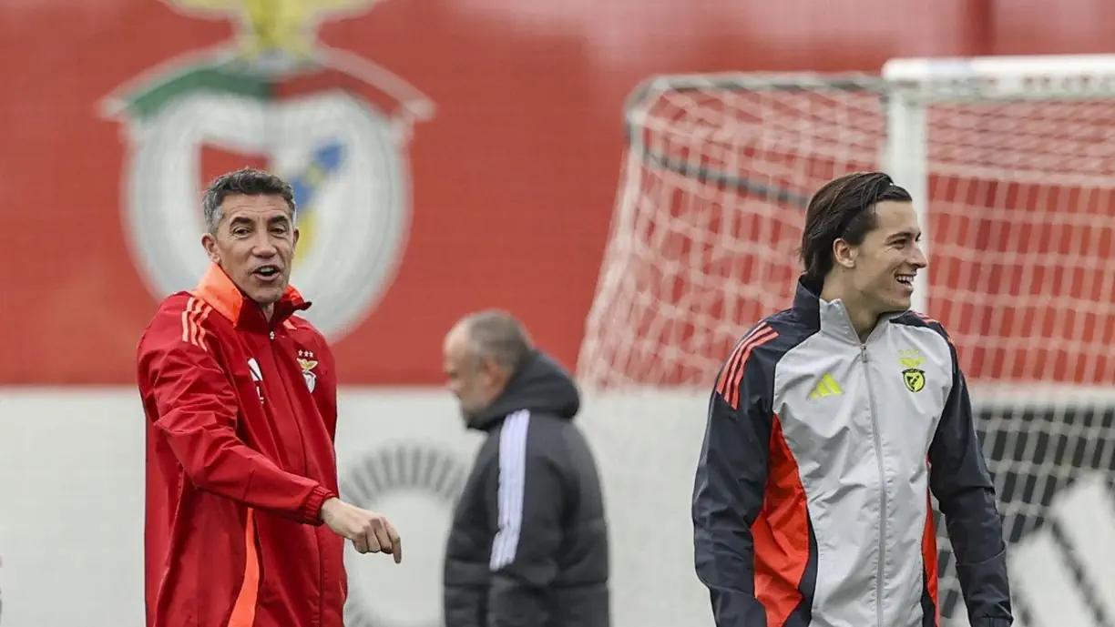 Benfica de Bruno Lage vai receber pela segunda vez o Barcelona nesta temporada e depois de terem saído derrotadas têm agora oportunidade de 'ajustar contas'