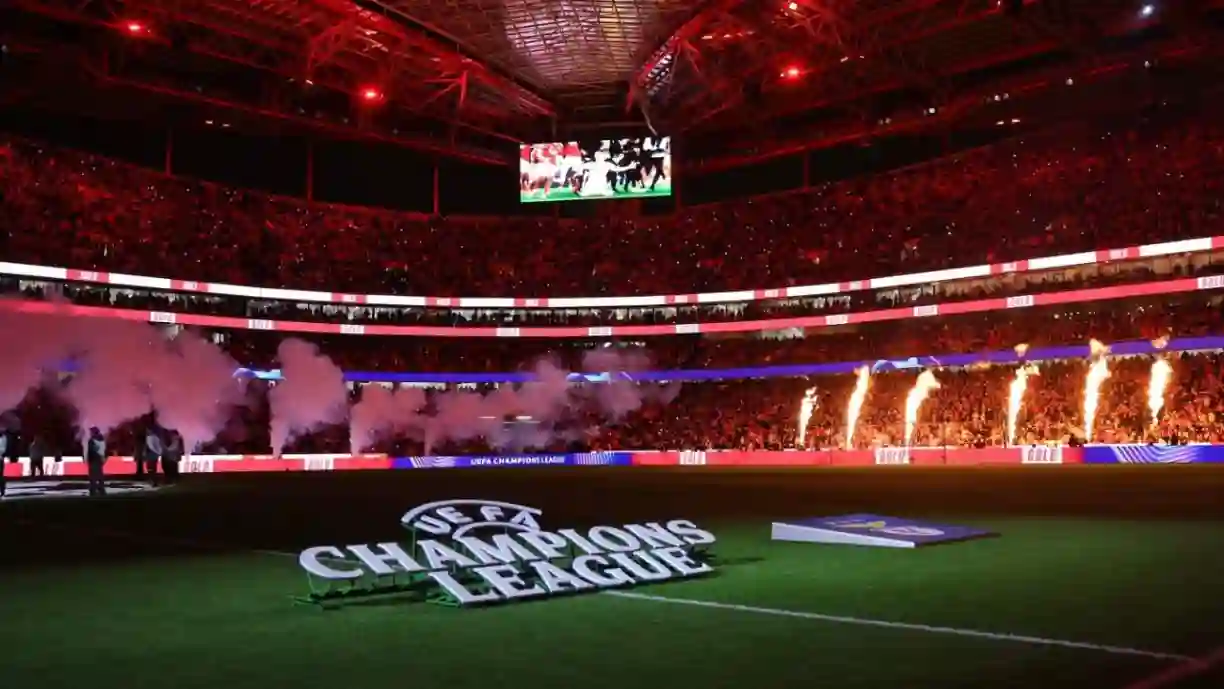 Apesar da derrota na Liga dos Campeões, 'onda vermelha' não deixou cair o Benfica