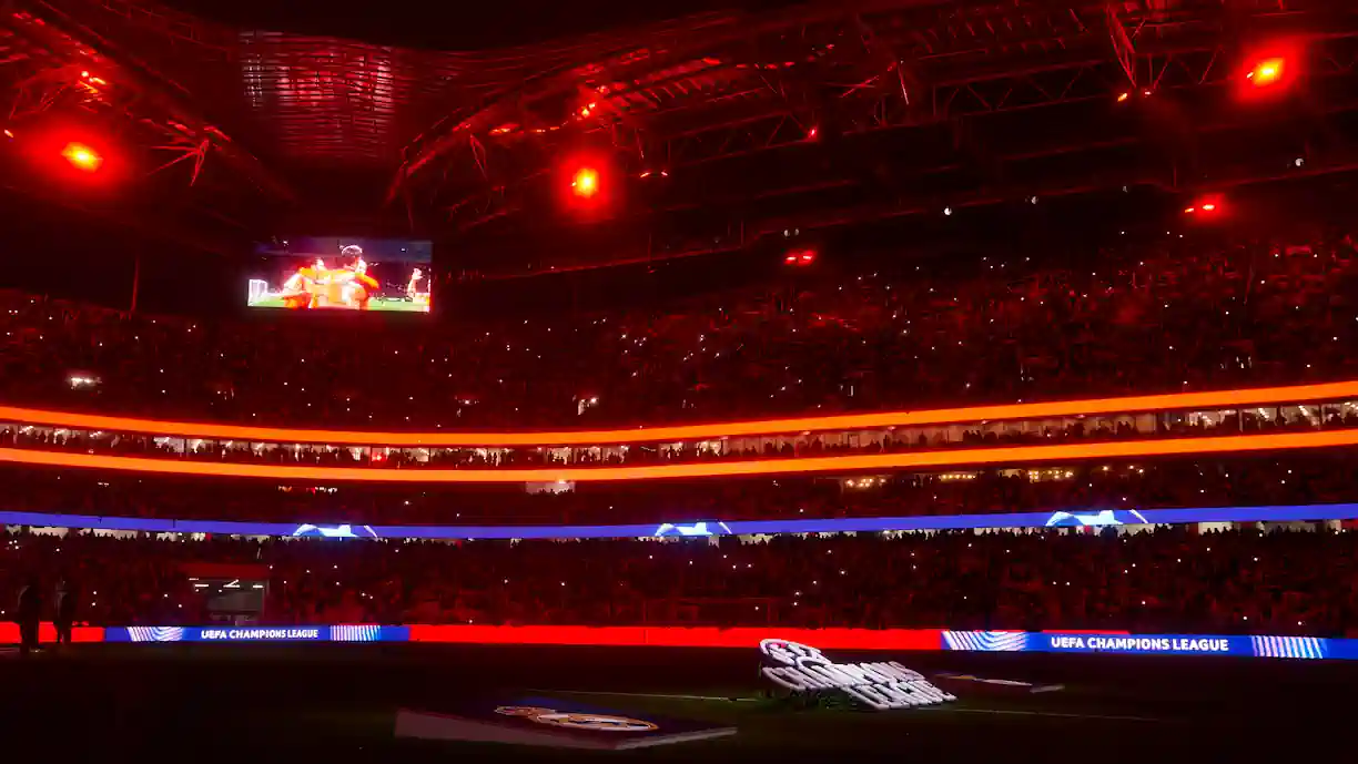 Everton Cebolinha rendeu mais 1,5 milhões ao Benfica, ao cumprir a cláusula que previa pagamento caso permanecesse no Flamengo até ao fina de dezembro de 2025