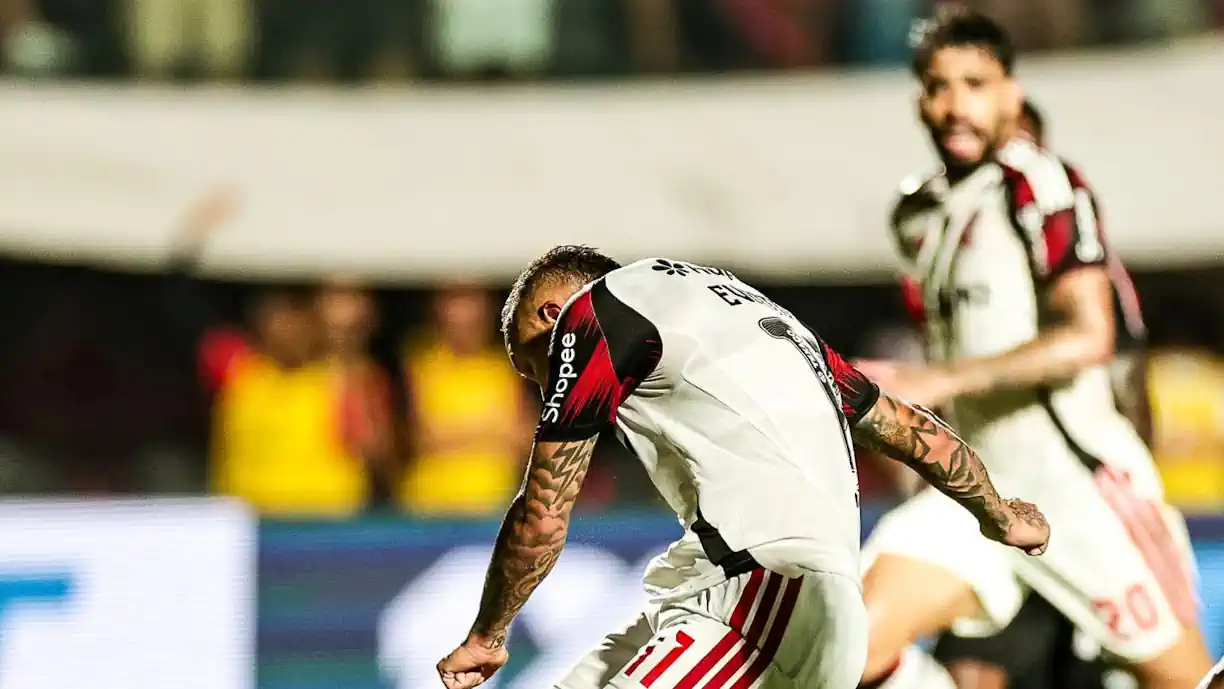 Um dos protagonistas do Vitória - Flamengo foi Everton Cebolinha, ex jogador do Benfica, que marcou o segundo golo ainda antes do intervalo (45+4')