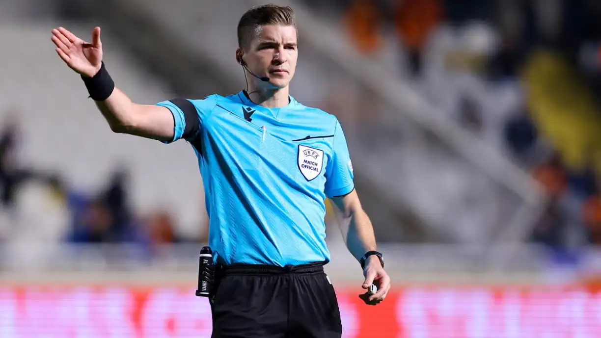 Bomba! François Letexier gera mal-estar antes do Benfica - Real Madrid
