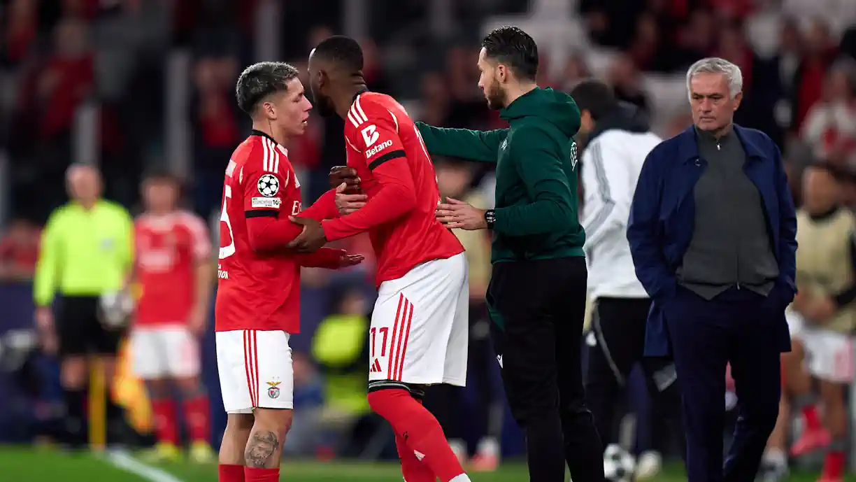 Ex 'menino querido' de Mourinho ameaçado de morte por criticar Prestianni no Benfica - Real