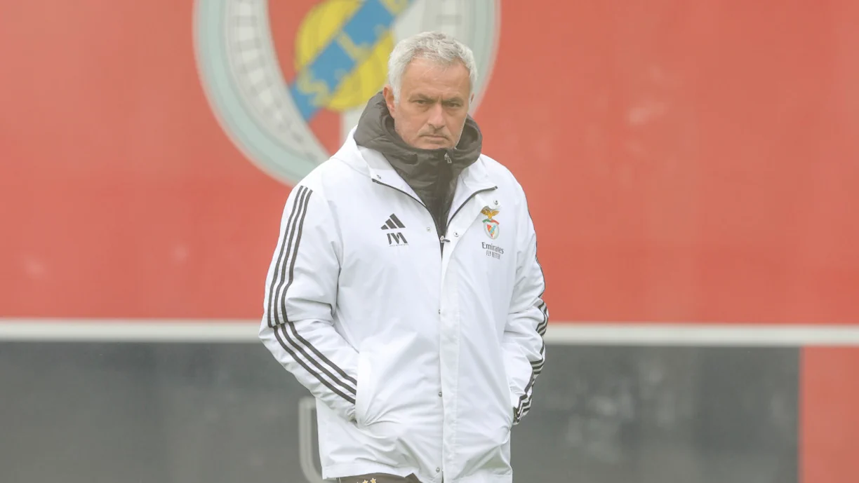 Em antevisão ao jogo entre Santa Clara e Benfica, que se realiza esta sexta-feira, dia 13 de fevereiro, Mourinho confirmou regresso de Lukebakio