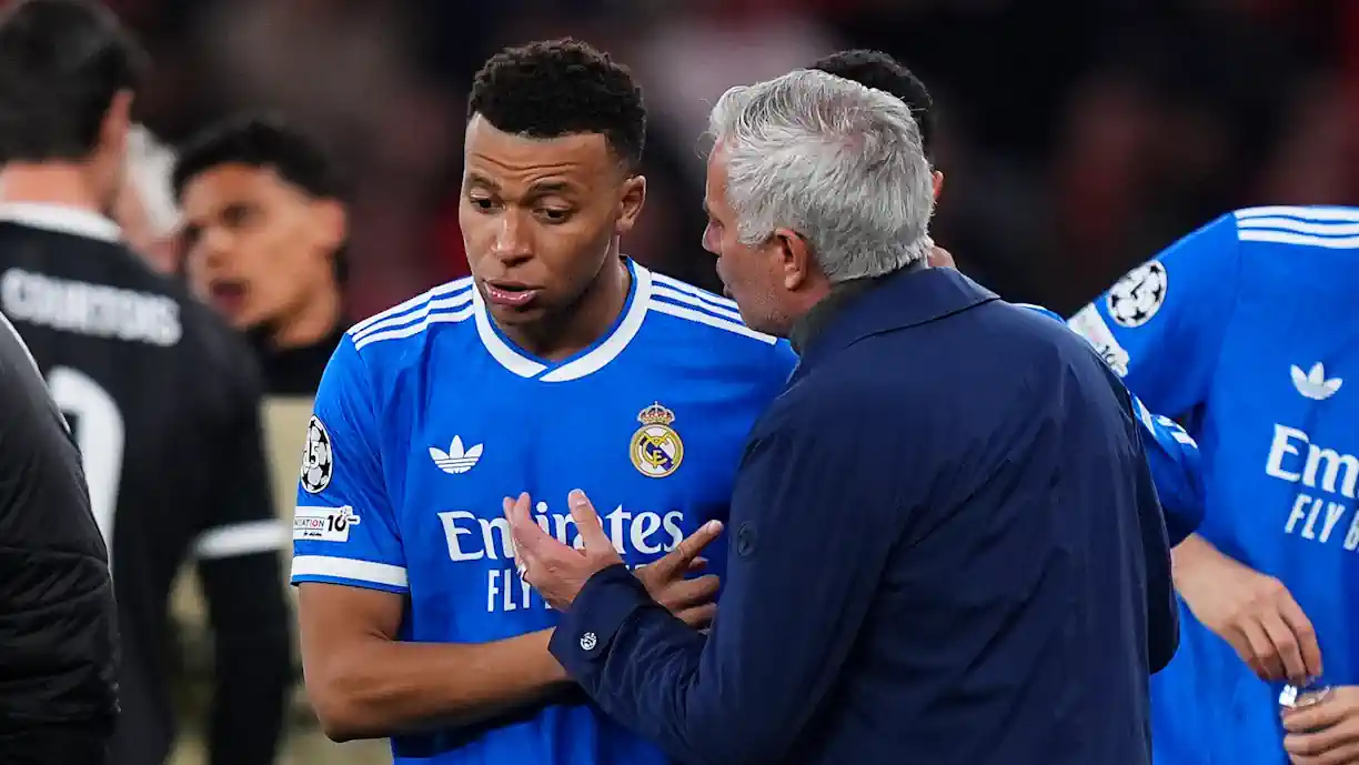 Face ao momento polémico que envolveu Prestianni e Vinícius Jr., no Benfica - Real Madrid, Kylian Mbappé afirma que ouviu os insultos do argentino 
