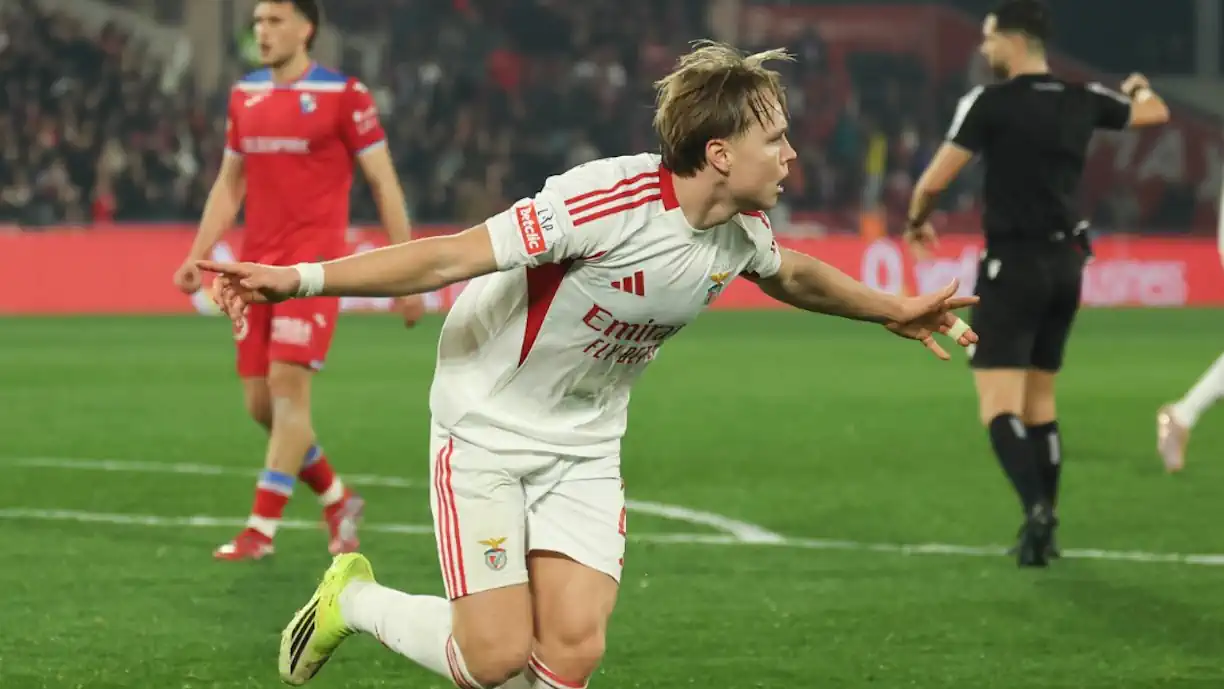 Andreas Schjelderup está preparado para o clássico contra o Porto, admitiu após o triunfo diante do Gil Vicente, em Barcelos