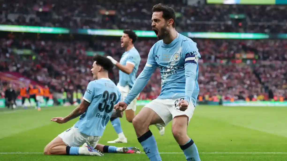 Confirmada a saída de Bernardo Silva, antigo craque do Benfica é apontado como possível reforço do Manchester City para render o português