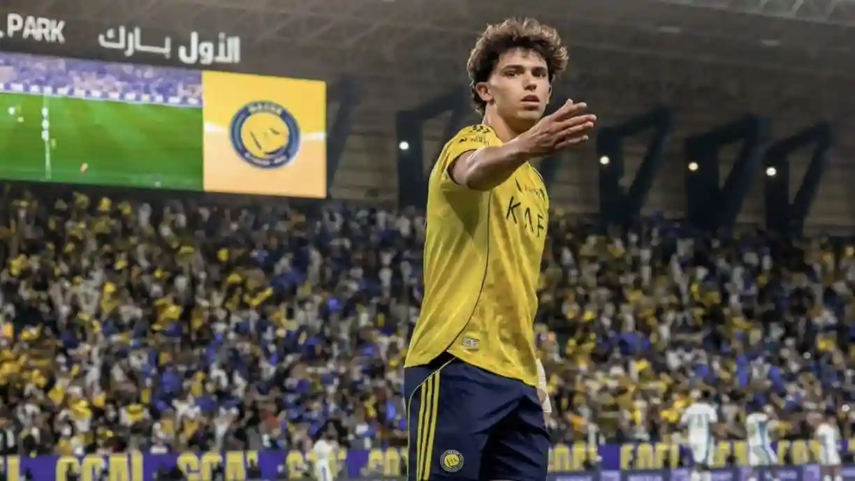 Na ausência de CR7, João Félix fez a diferença no Al Khaleej - Al Nassr, e o ex-Benfica fez história. Fotografia: João Félix | Instagram
