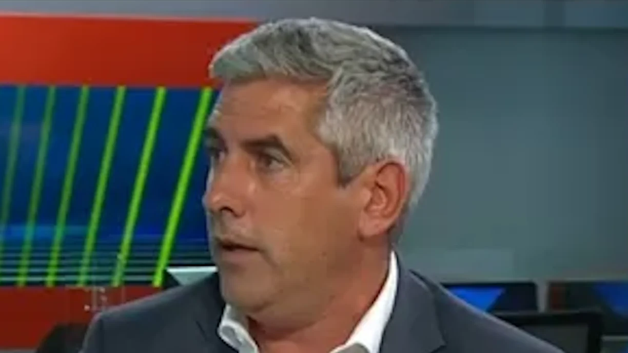 Daniel Banjaqui assinou um novo contrato com o Benfica até 2031; José Sousa diz que Bah ou Dedic poderão sair