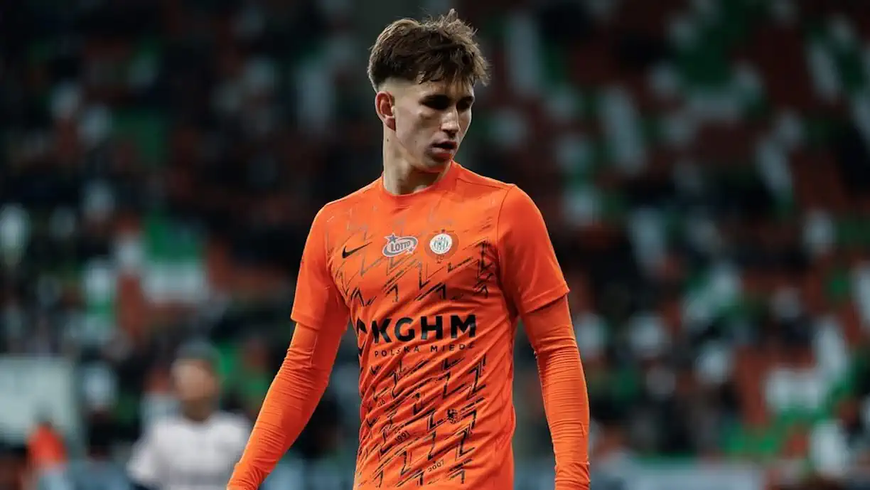 Benfica e Roma na corrida por Marcel Regula