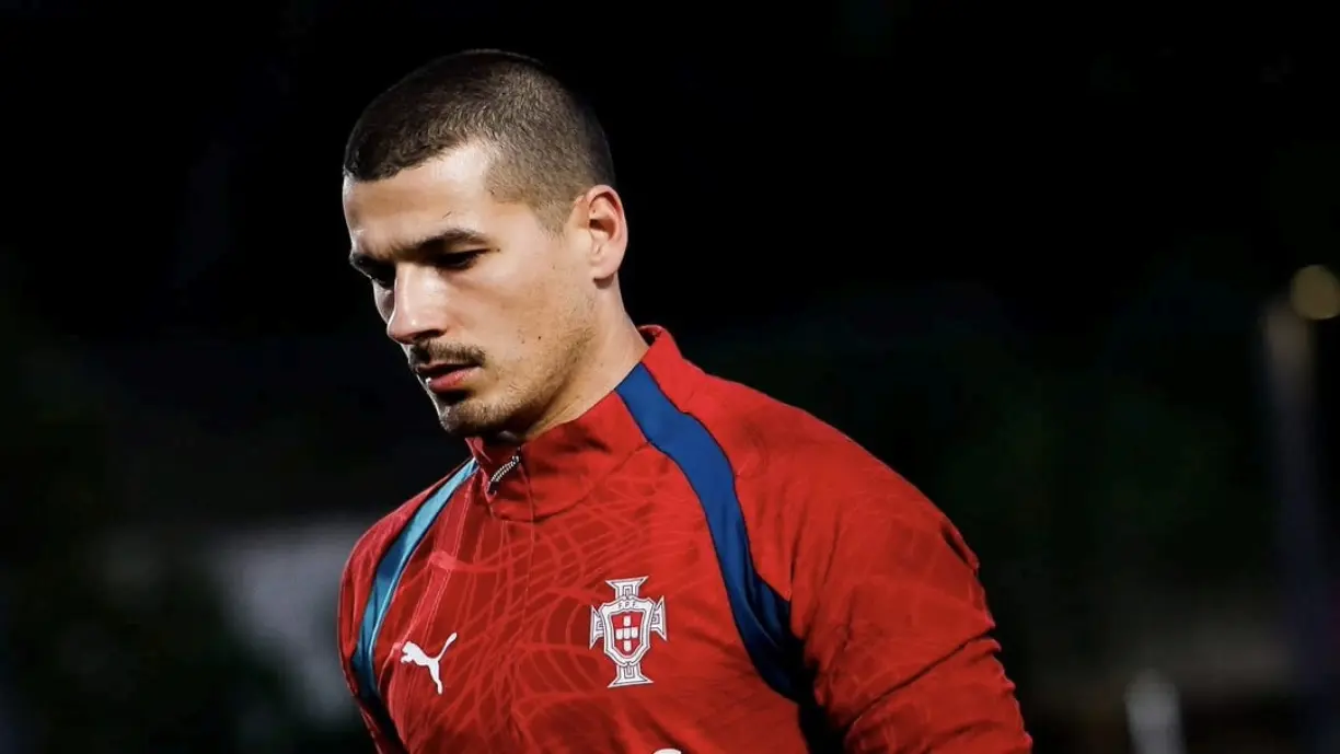 Ricardo Velho, que chegou a ser associado ao Benfica, foi o mais recente convocado da Seleção Nacional. Fotografia: Ricardo Velho | Instagram