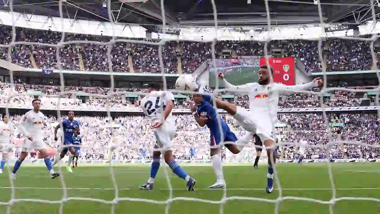 Ex Benfica decide tudo no Chelsea - Leeds e garante final da Taça da Inglaterra (Vídeo)