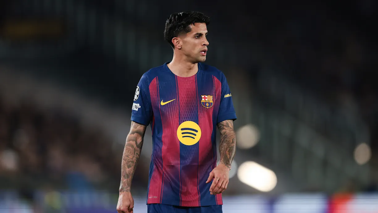 João Cancelo voltou a abordar a possibilidade de regressar ao Benfica, um cenário que continua a estar no horizonte