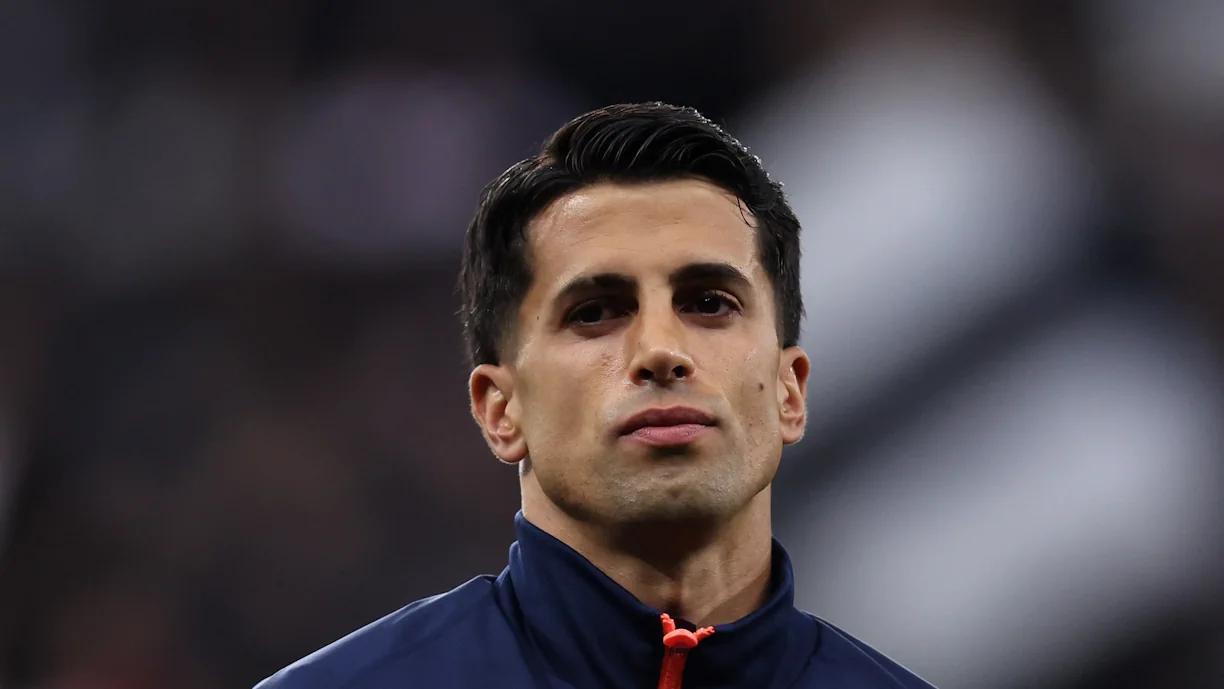 João Cancelo chama "palhaço" a futebolista cobiçado pelo Benfica