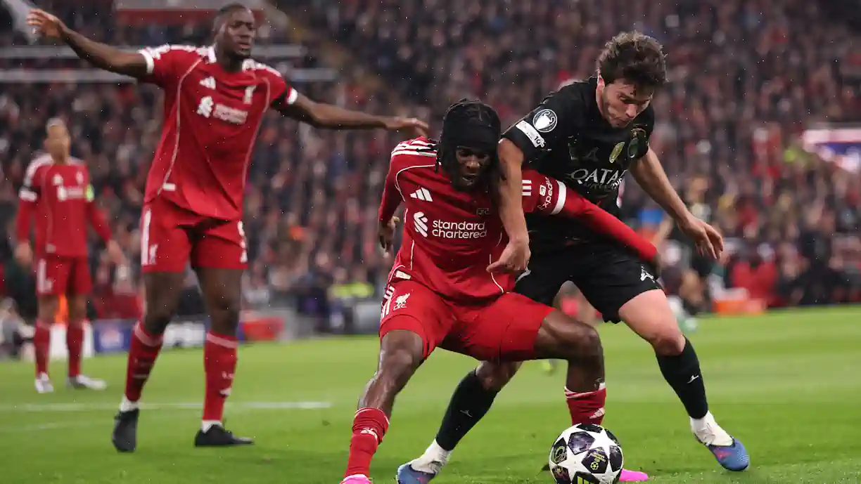 Em jogo da 2.ª mão dos quartos de final da UEFA Champions League, entre Liverpool e PSG, João Neves ajudou no triunfo e consequente passagem dos parisienses