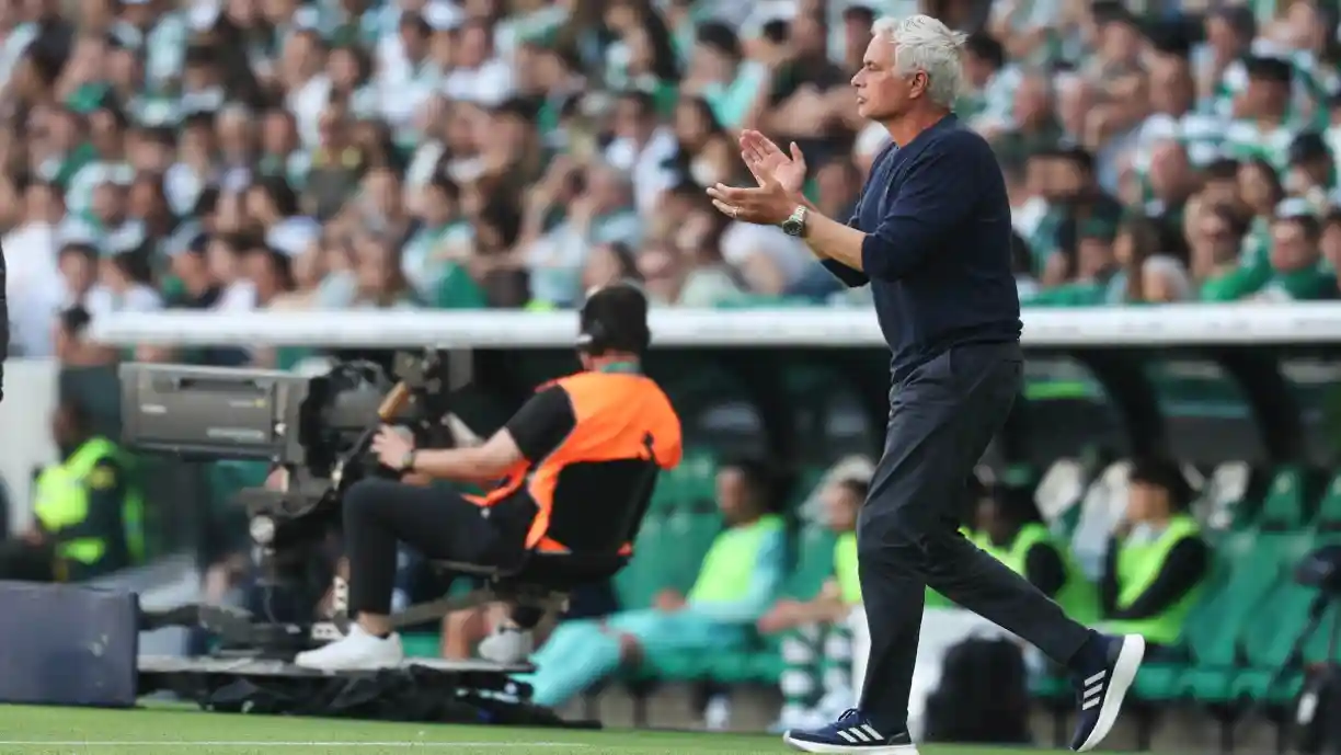 No rescaldo da partida entre o Benfica e o Sporting, José Mourinho analisou o desfecho do dérbi lisboeta. Fotografia: SL Benfica