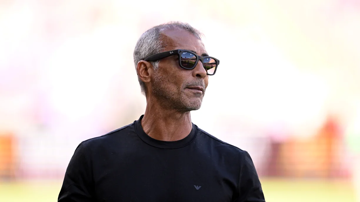 Romário, antiga figura do futebol brasileiro e mundial, confessou recentemente que duas determinadas lendas do Benfica foram as mais difíceis de enfrentar