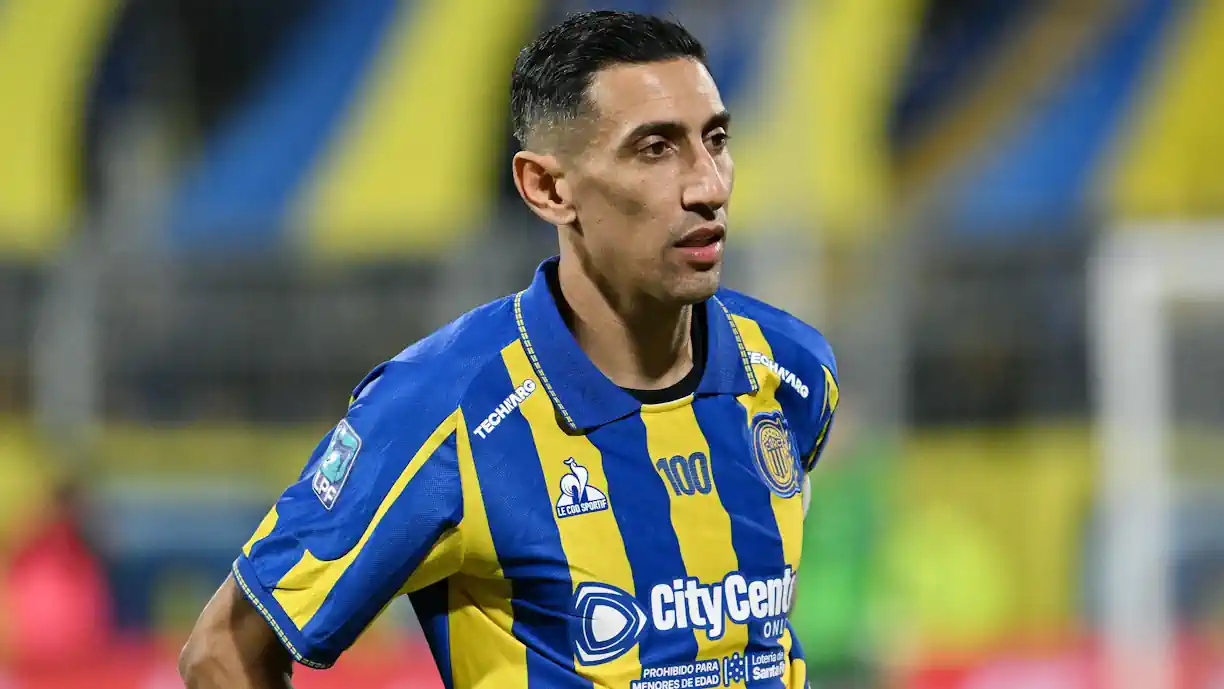 Em resposta ao que foi dito por Diego Milito, Ángel Di María, ex Benfica, recorreu às redes sociais para deixar fortes críticas ao agora presidente do Racing
