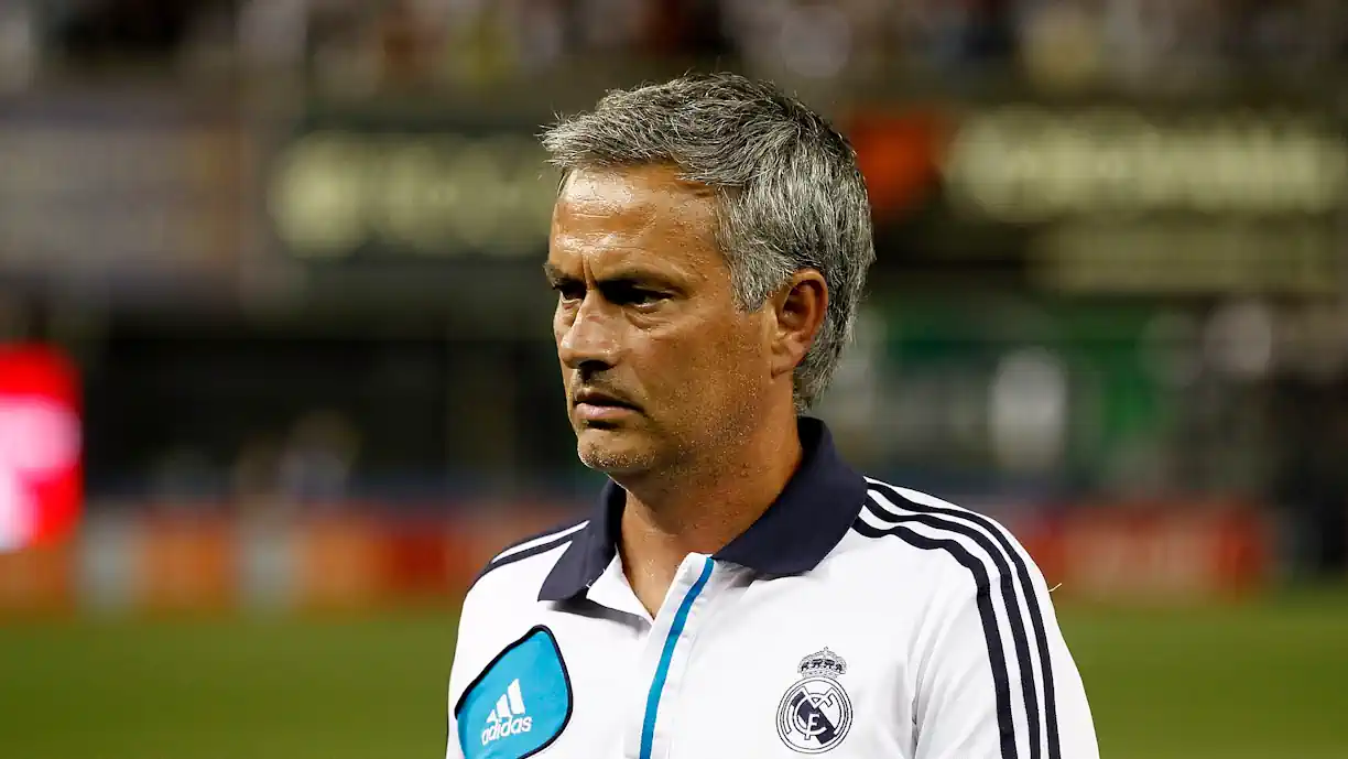 Mourinho, atual treinador do Benfica, ainda detém o recorde de pontos em uma edição do Campeonato de Espanha - Os 100 pontos pelo Real Madrid em 2011/2012