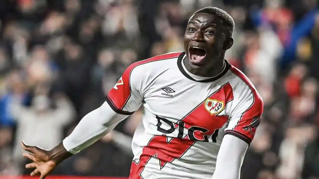 Exclusivo Glorioso 1904 - Há novos detalhes sobre interesse do Benfica em Nobel Mendy