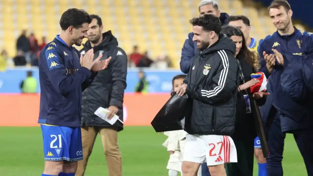 Pizzi diz adeus aos relvados e ex Benfica deixa uma mensagem especial: "Foi uma viagem muito bonita"