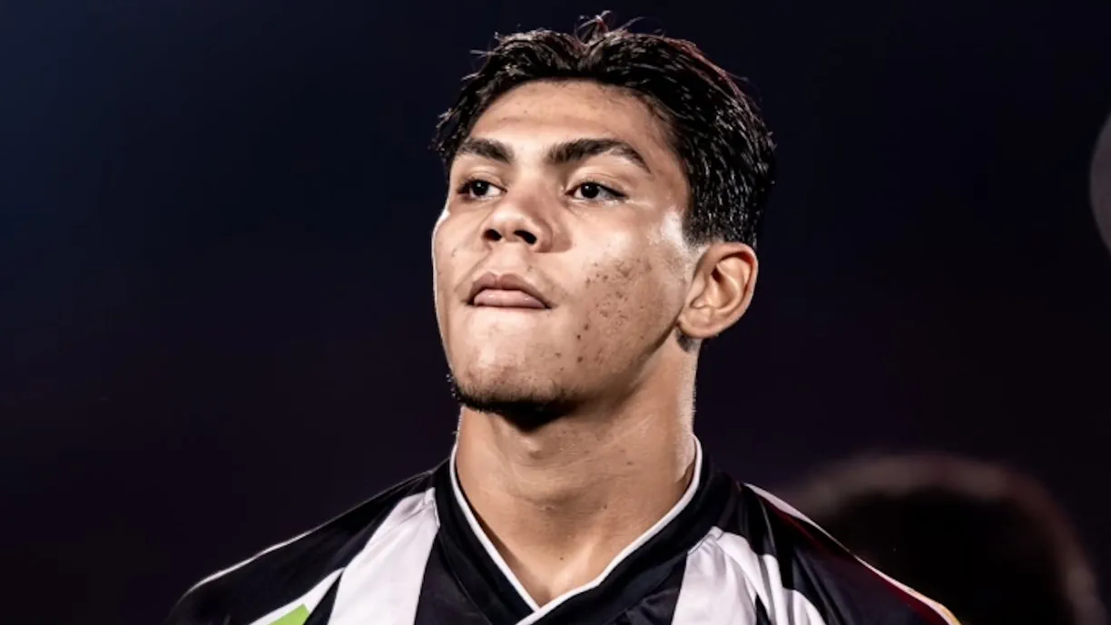 Técnico que passou pelo Braga encantado com reforço do Benfica: "Gabriel Índio é um bicho"