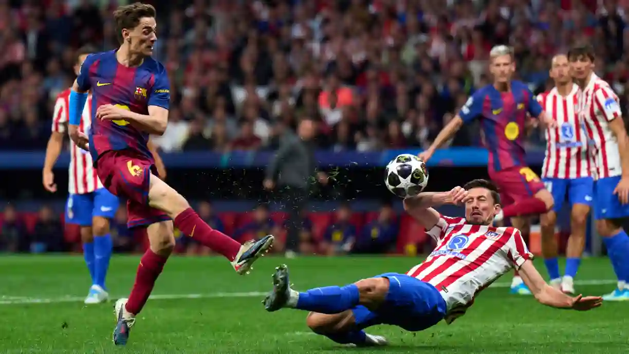 Provável reforço do Benfica, Lenglet já foi muito criticado em Espanha por erros cometidos com a camisola do Atlético de Madrid