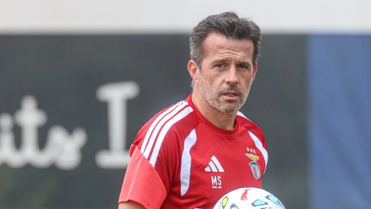 Avançado do Benfica tem vários interessados e pode rumar a Paris
